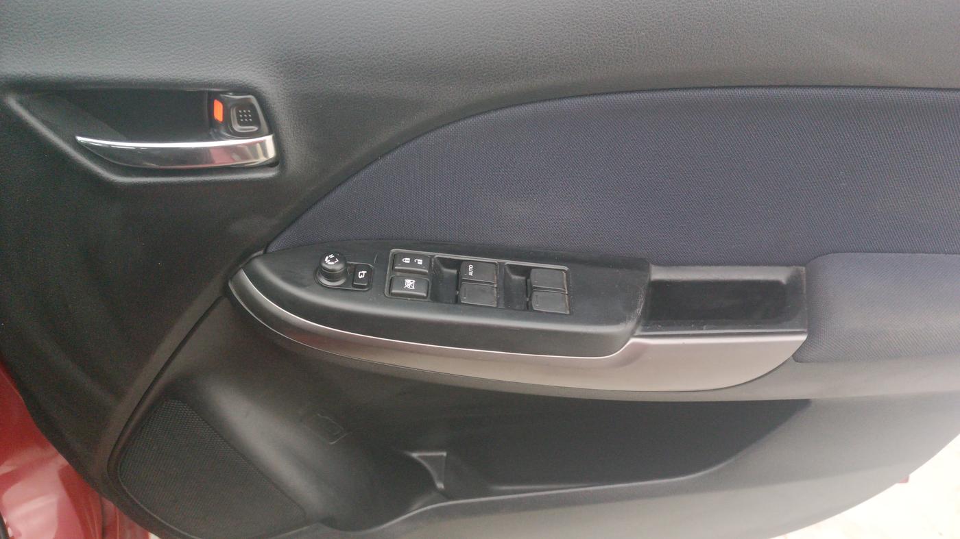 2020 Maruti Baleno DELTA PETROL 1.2, Petrol, Manual, 23,534 km, Driver Side Door Panels Control