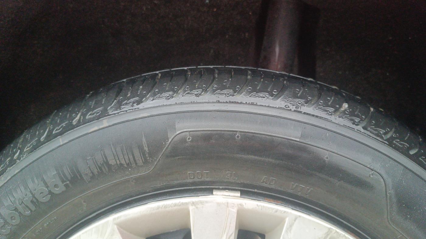 2020 Maruti Baleno DELTA PETROL 1.2, Petrol, Manual, 23,534 km, Left Rear Tyre Tread