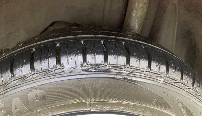 2019 Ford Figo Aspire TREND PLUS 1.2 PETROL, Petrol, Manual, 96,229 km, Left Rear Tyre Tread