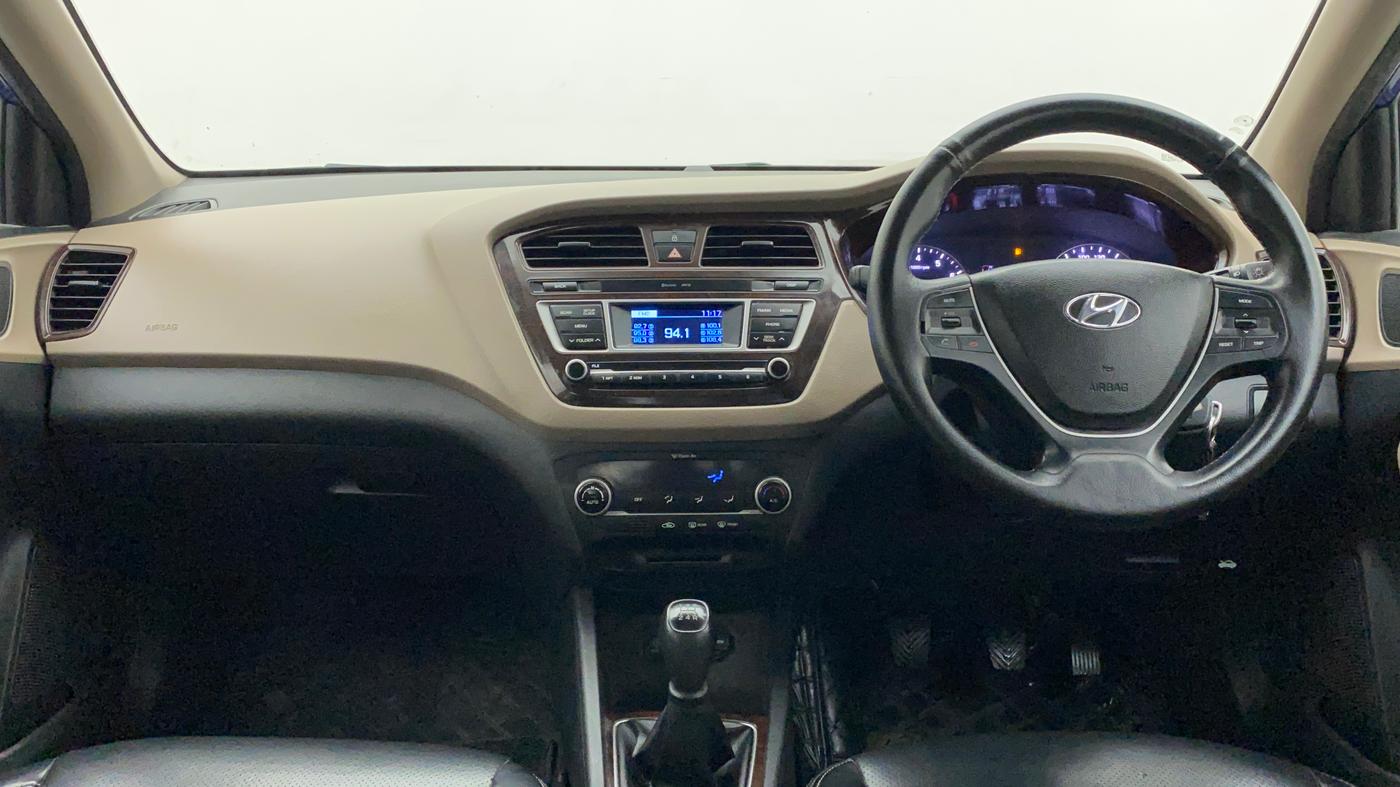 2016 Hyundai Elite i20 SPORTZ 1.2, Petrol, Manual, 84,801 km, Dashboard