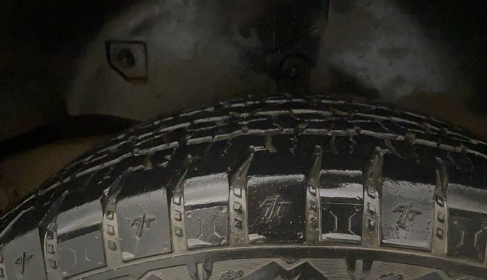 2023 Mahindra Thar LX PETROL HT 4WD AT, Petrol, Automatic, 38,821 km, Left Rear Tyre Tread