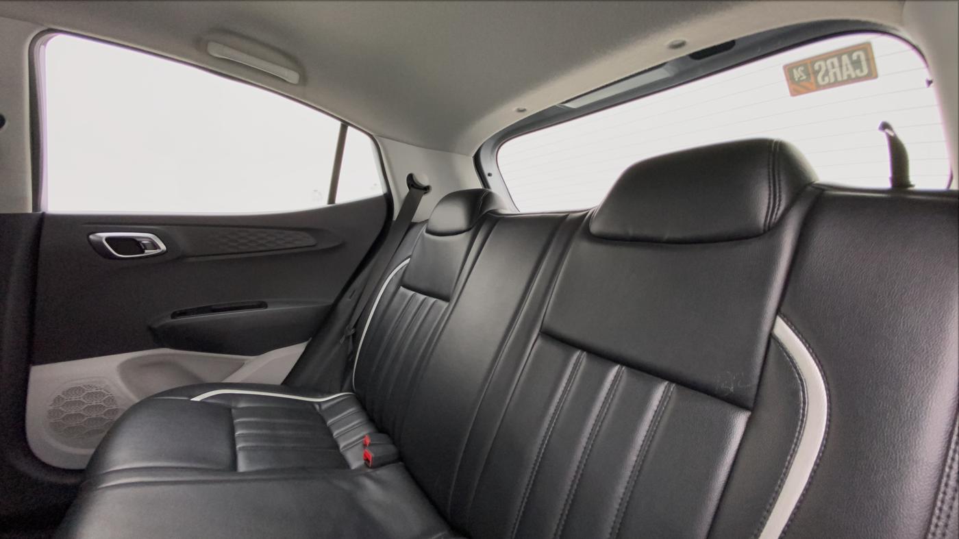 2021 Hyundai GRAND I10 NIOS SPORTZ U2 AMT 1.2 CRDI, Diesel, Automatic, 40,490 km, Right Side Rear Door Cabin
