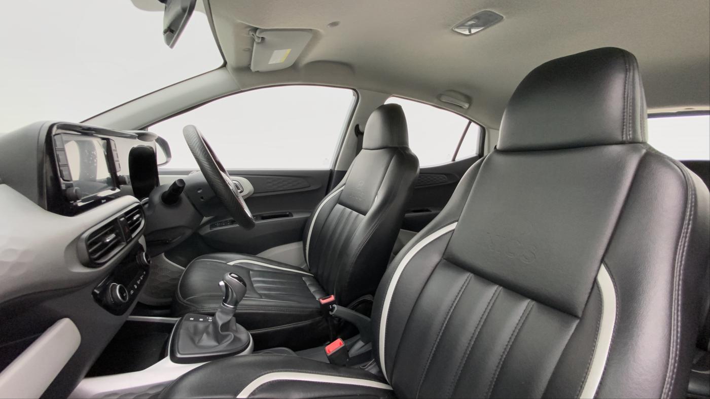 2021 Hyundai GRAND I10 NIOS SPORTZ U2 AMT 1.2 CRDI, Diesel, Automatic, 40,490 km, Right Side Front Door Cabin