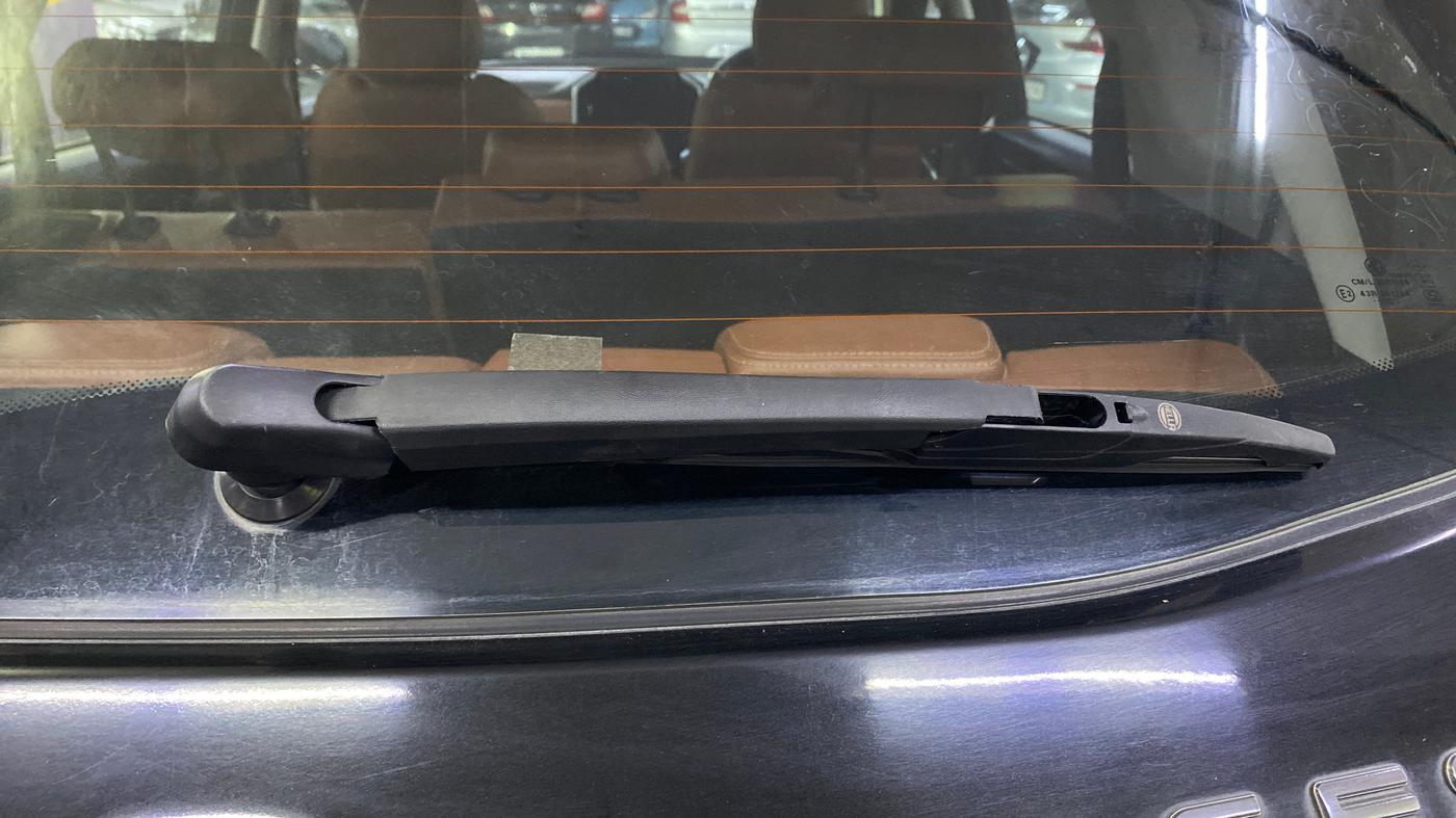 2022 MG HECTOR PLUS SELECT 2.0 DIESEL TURBO MT 7-STR, Diesel, Manual, 94,504 km, Rear Wiper