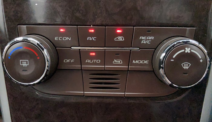 2013 Mahindra XUV500 W8 FWD, Diesel, Manual, 89,563 km, Automatic Climate Control