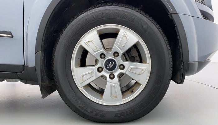 2013 Mahindra XUV500 W8 FWD, Diesel, Manual, 89,563 km, Right Front Wheel