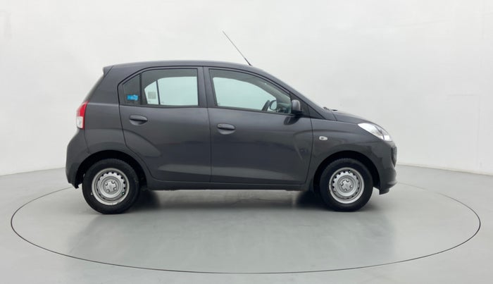 2020 Hyundai NEW SANTRO MAGNA, Petrol, Manual, 17,851 km, Right Side View