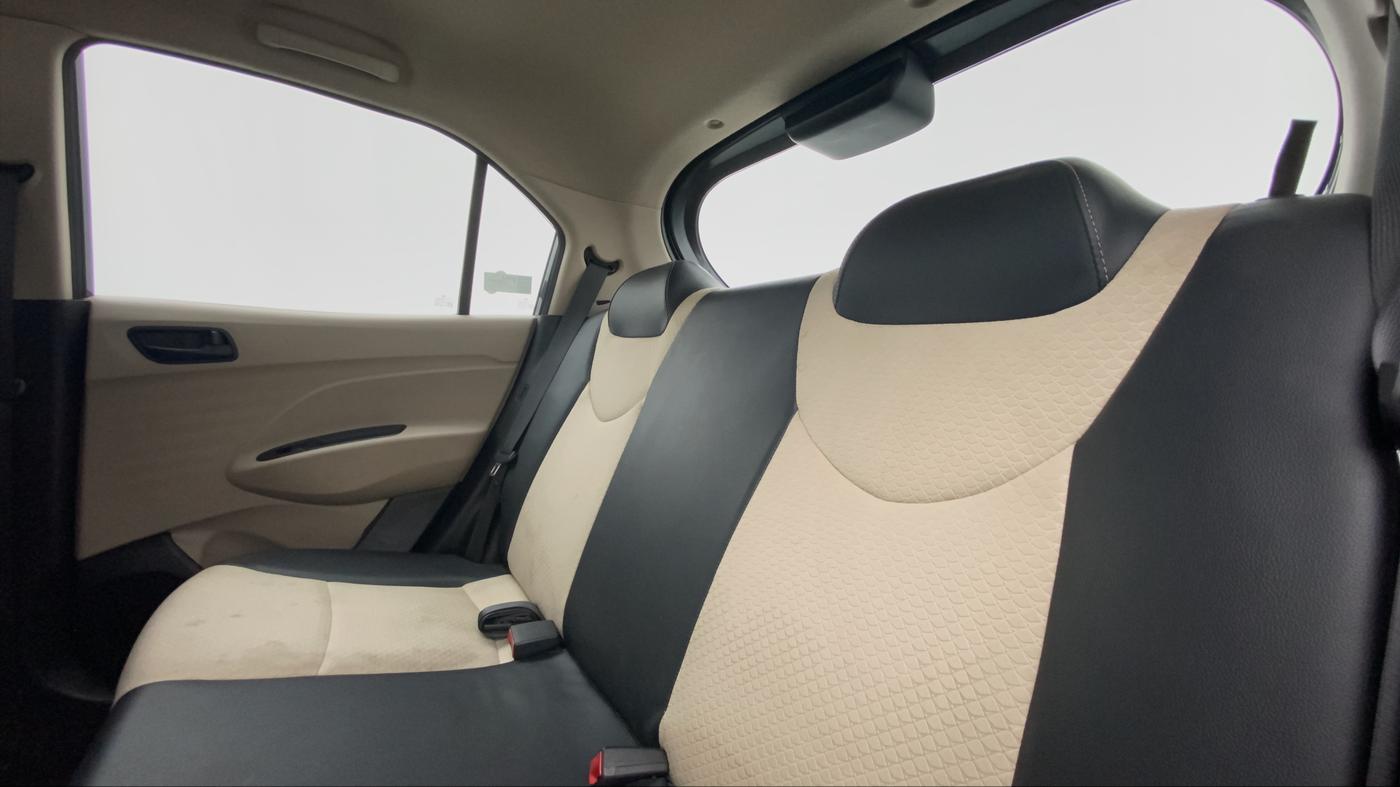 2020 Hyundai NEW SANTRO MAGNA, Petrol, Manual, 17,851 km, Right Side Rear Door Cabin