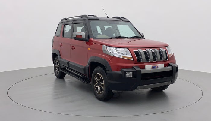 2017 Mahindra TUV300 T8, Diesel, Manual, 30,962 km, Right Front Diagonal