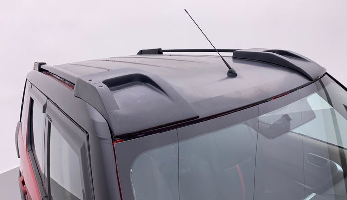 2017 Mahindra TUV300 T8, Diesel, Manual, 30,962 km, Roof