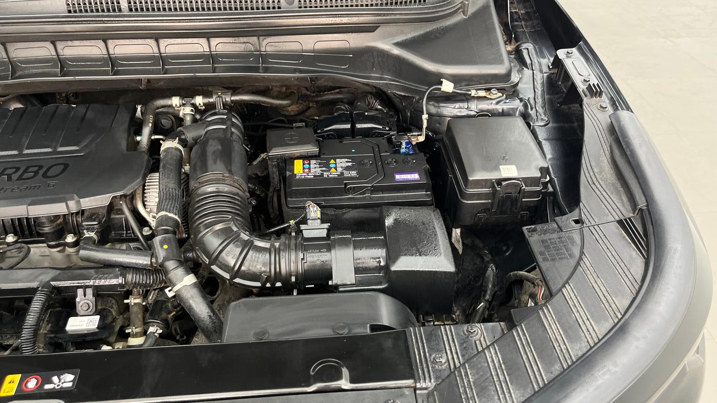 2023 KIA CARENS  PRESTIGE 1.5 TURBO PETROL IMT 7 STR , Petrol, Manual, 34,046 km, Engine View - Left