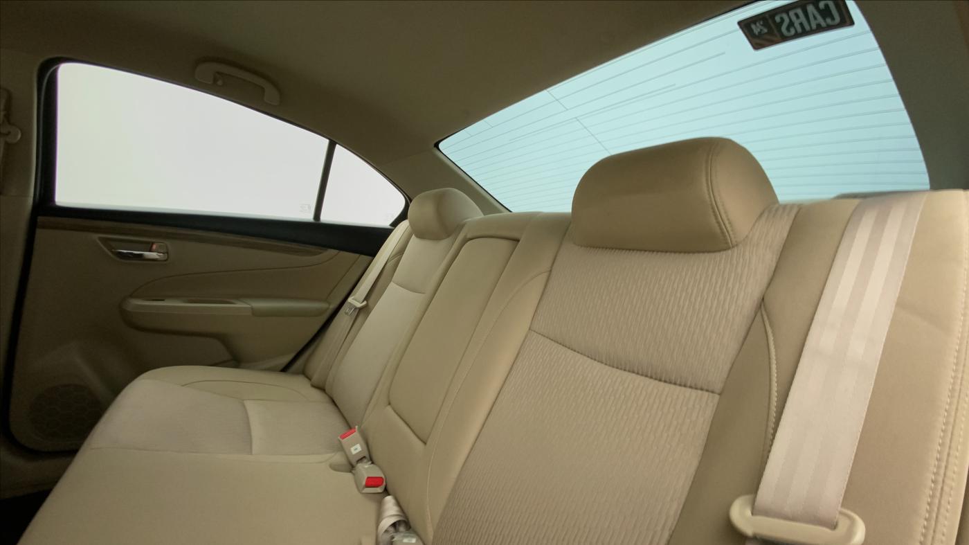 2022 Maruti Ciaz DELTA 1.5 SHVS MT PETROL, Petrol, Manual, 39,846 km, Right Side Rear Door Cabin
