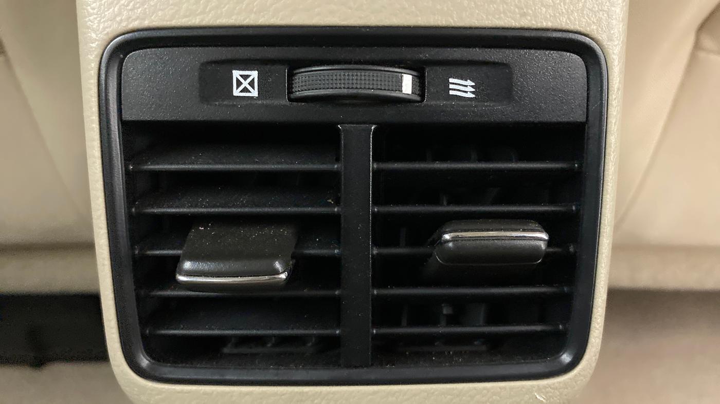 2022 Maruti Ciaz DELTA 1.5 SHVS MT PETROL, Petrol, Manual, 39,846 km, Rear AC Vents
