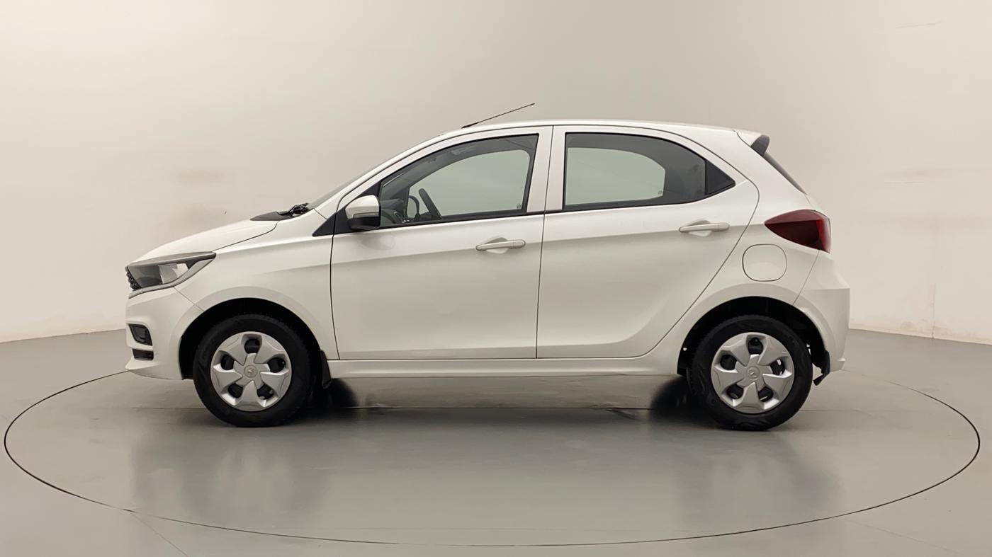 2021 Tata Tiago XTA PETROL, Petrol, Automatic, 18,989 km, Left Side
