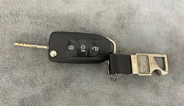 2014 Tata Zest XT RT, Petrol, Manual, 86,483 km, Key Close Up