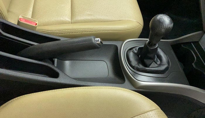 2017 Honda City 1.5L I-VTEC VX, Petrol, Manual, 76,709 km, Gear Lever