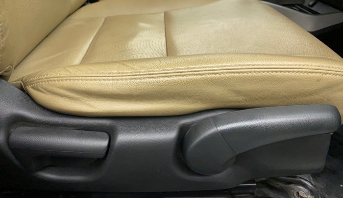 2017 Honda City 1.5L I-VTEC VX, Petrol, Manual, 76,709 km, Driver Side Adjustment Panel