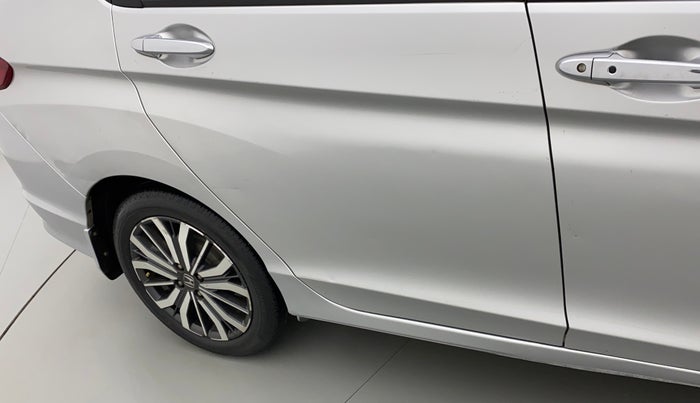 2017 Honda City 1.5L I-VTEC VX, Petrol, Manual, 76,709 km, Right rear door - Slightly dented