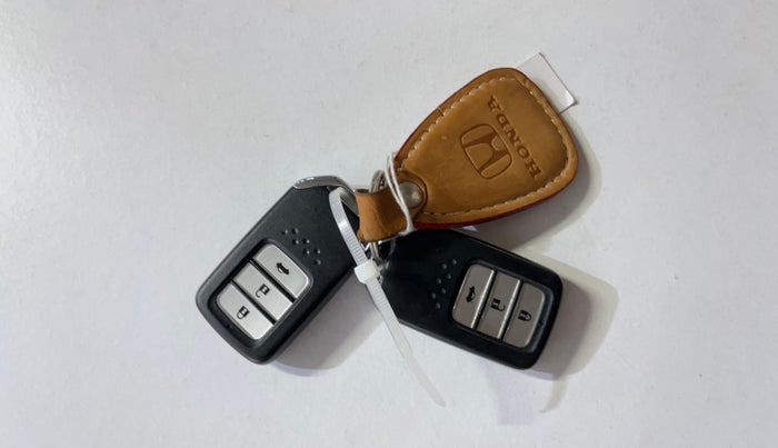 2018 Honda City 1.5L I-VTEC V MT, Petrol, Manual, 69,337 km, Key Close Up