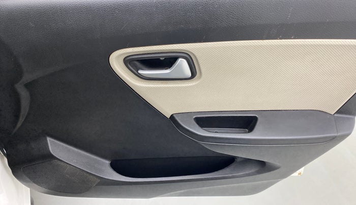 2020 Maruti Alto VXI, Petrol, Manual, 36,928 km, Driver Side Door Panels Control