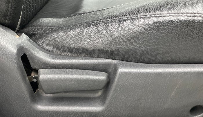 2020 Maruti Alto VXI, Petrol, Manual, 36,928 km, Driver Side Adjustment Panel