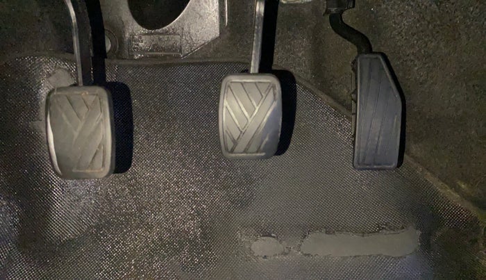 2021 Maruti New Wagon-R LXI CNG 1.0, CNG, Manual, 70,842 km, Pedals