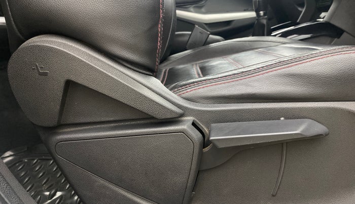 2014 Ford Ecosport TITANIUM 1.0L ECOBOOST (OPT), Petrol, Manual, 50,813 km, Driver Side Adjustment Panel