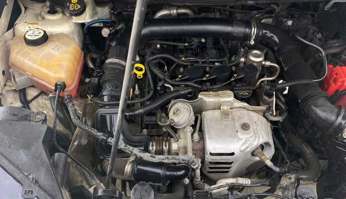 2014 Ford Ecosport TITANIUM 1.0L ECOBOOST (OPT), Petrol, Manual, 50,813 km, Engine View - Right