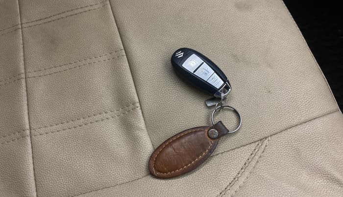 2021 Maruti Vitara Brezza VXI, Petrol, Manual, 53,123 km, Key Close Up