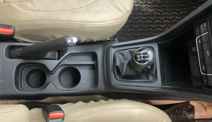 2021 Maruti Vitara Brezza VXI, Petrol, Manual, 53,123 km, Gear Lever