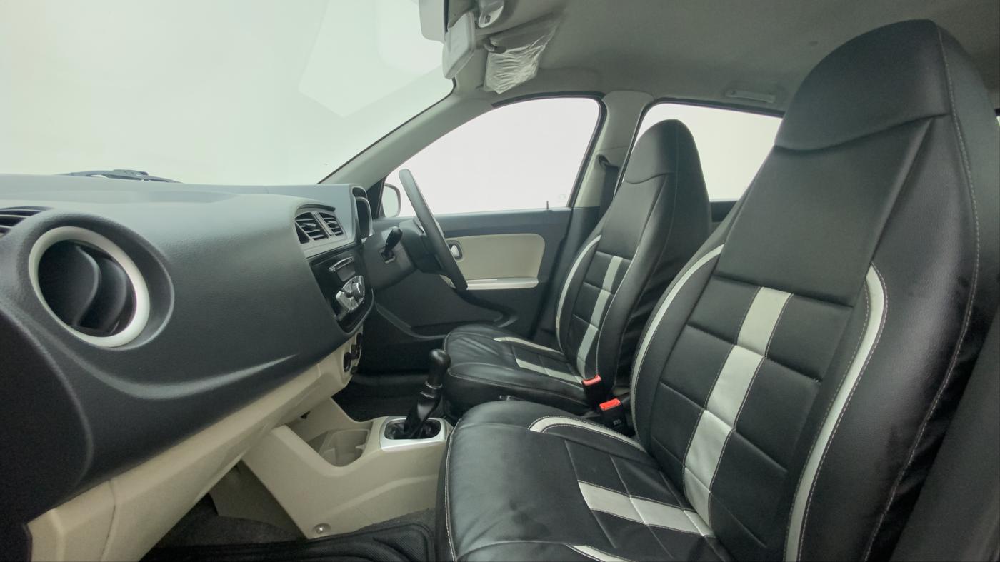 2015 Maruti Alto K10 VXI P, Petrol, Manual, 44,073 km, Right Side Front Door Cabin