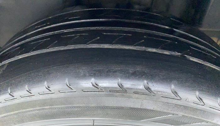 2016 Skoda Rapid 1.5 TDI AT STYLE PLUS, Diesel, Automatic, 92,419 km, Left Rear Tyre Tread
