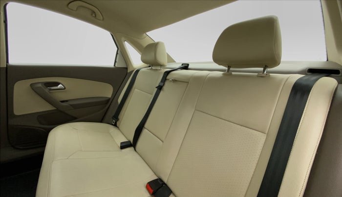 2016 Skoda Rapid 1.5 TDI AT STYLE PLUS, Diesel, Automatic, 92,419 km, Right Side Rear Door Cabin