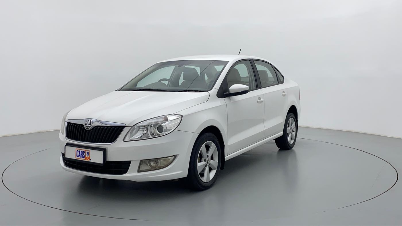 2016 Skoda Rapid 1.5 TDI AT STYLE PLUS, Diesel, Automatic, 92,419 km, Left Front Diagonal