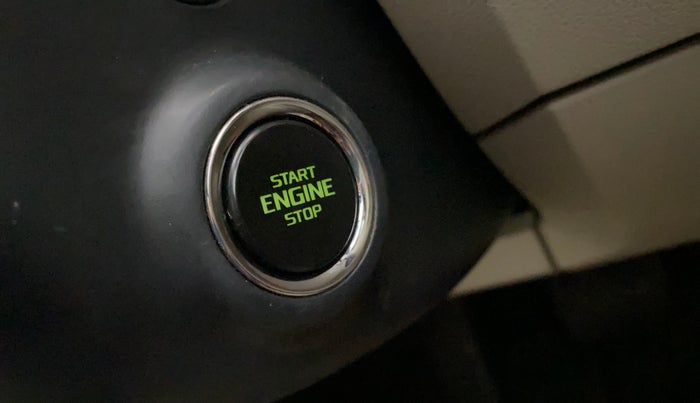 2019 Skoda Octavia L&K 1.8 TSI AT, Petrol, Automatic, 48,040 km, Keyless Start/ Stop Button