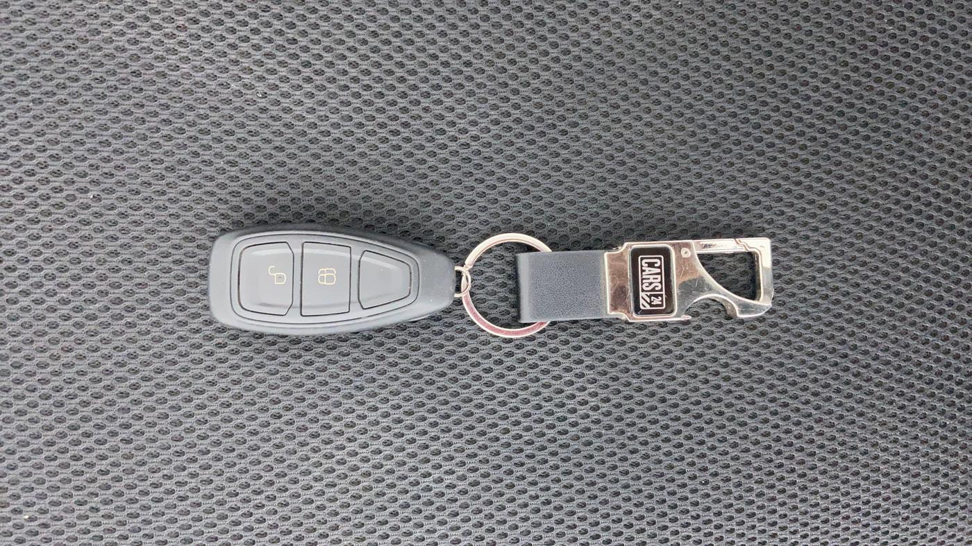2017 Ford Ecosport 1.5 TITANIUM TI VCT, Petrol, Manual, 25,377 km, Key Close up