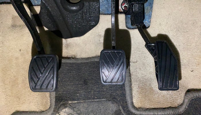 2019 Maruti Ertiga ZXI SHVS, Petrol, Manual, 30,528 km, Pedals