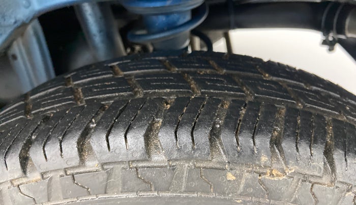 2018 Maruti Alto 800 LXI, Petrol, Manual, 18,850 km, Left Rear Tyre Tread