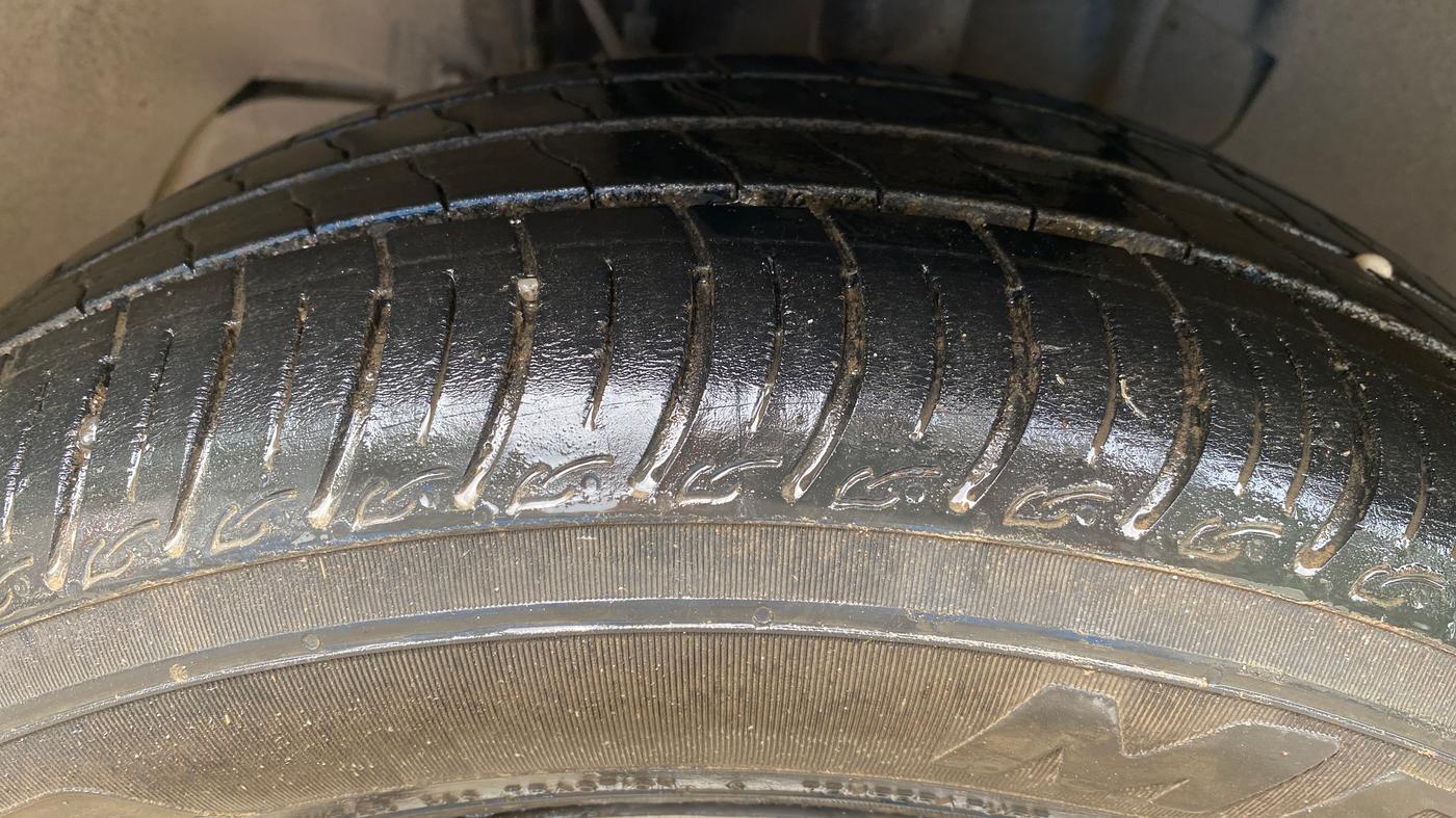 2022 Tata Tiago XZ PLUS CNG, CNG, Manual, 16,839 km, Left Front Tyre Tread