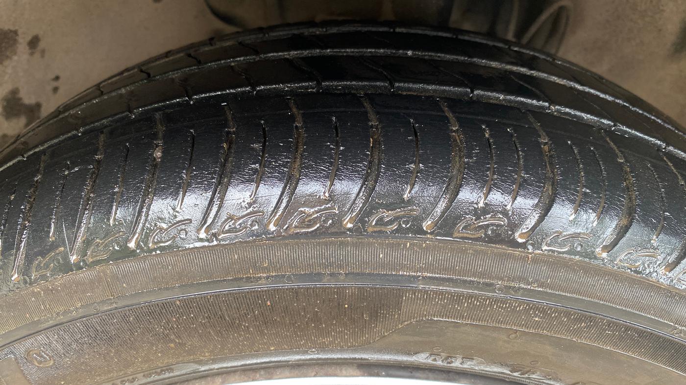 2022 Tata Tiago XZ PLUS CNG, CNG, Manual, 16,839 km, Right Front Tyre Tread