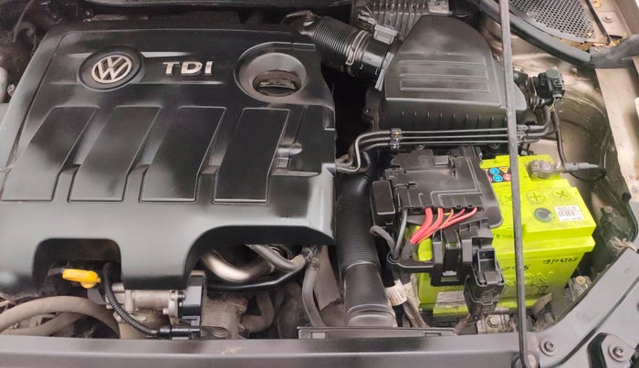 2016 Volkswagen Vento HIGHLINE 1.5 AT, Diesel, Automatic, 86,836 km, Engine View - Left