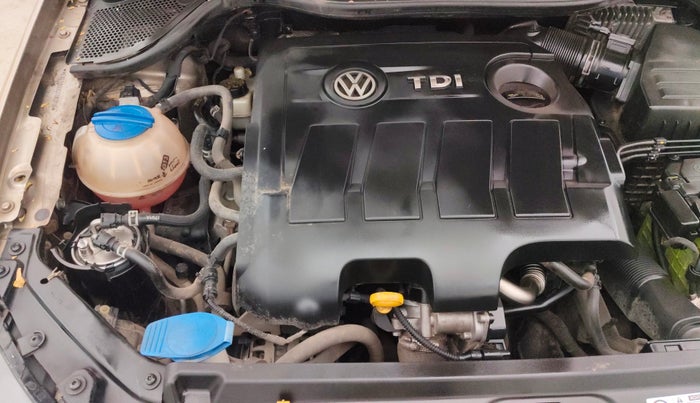 2016 Volkswagen Vento HIGHLINE 1.5 AT, Diesel, Automatic, 86,836 km, Engine View - Right