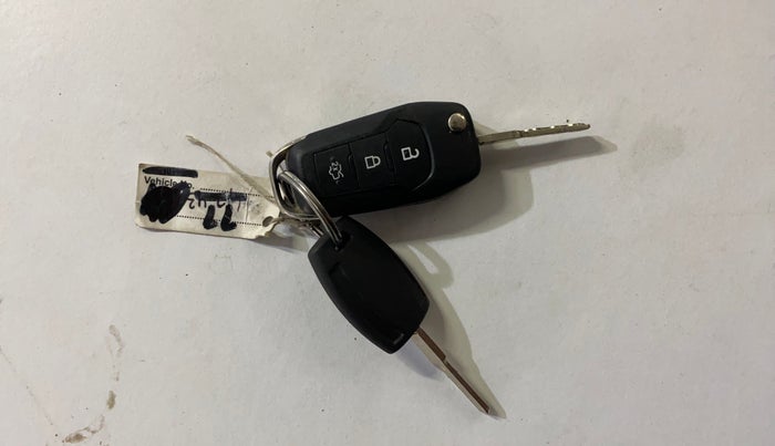 2018 Ford FREESTYLE TREND PLUS 1.2 PETROL, Petrol, Manual, 69,727 km, Key Close Up