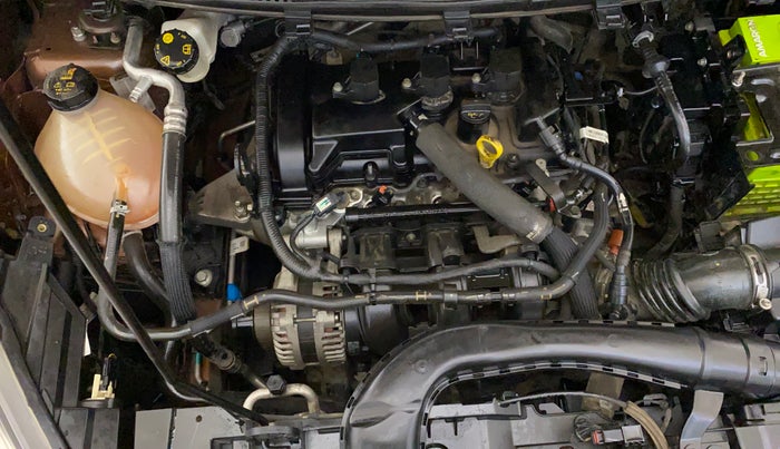 2018 Ford FREESTYLE TREND PLUS 1.2 PETROL, Petrol, Manual, 69,727 km, Engine View - Right