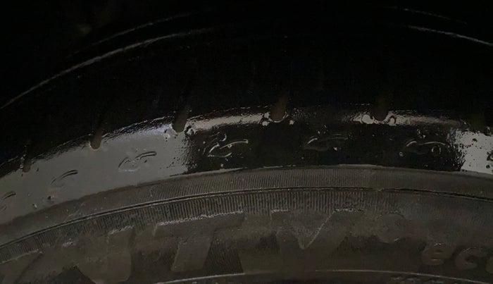 2018 Ford FREESTYLE TREND PLUS 1.2 PETROL, Petrol, Manual, 69,727 km, Left Front Tyre Tread