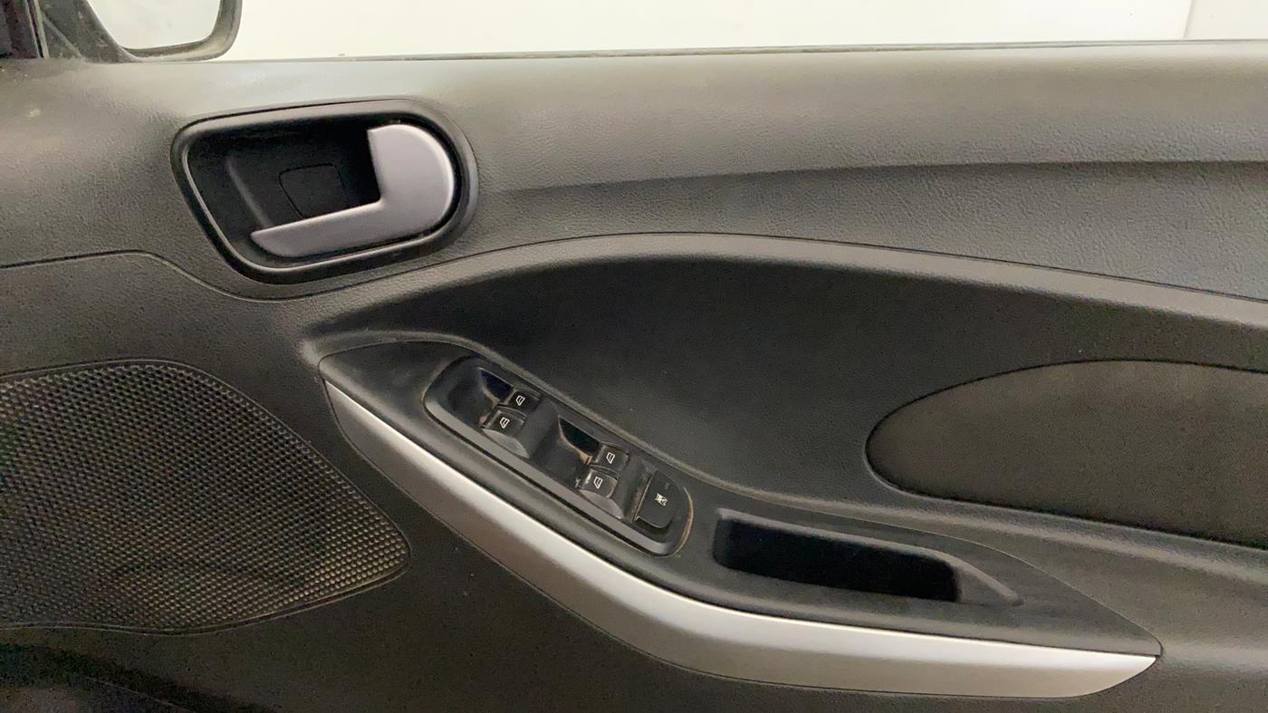 2018 Ford FREESTYLE TREND PLUS 1.2 PETROL, Petrol, Manual, 69,793 km, Driver Side Door Panels Control
