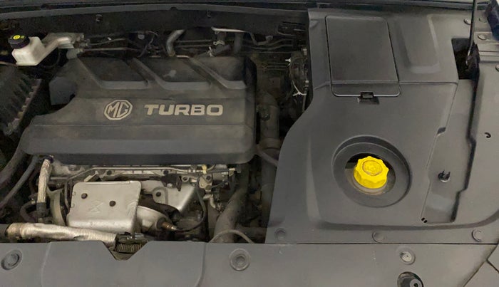 2020 MG HECTOR PLUS SHARP 1.5 PETROL TURBO HYBRID MT 6-STR, Petrol, Manual, 70,261 km, Engine View - Left