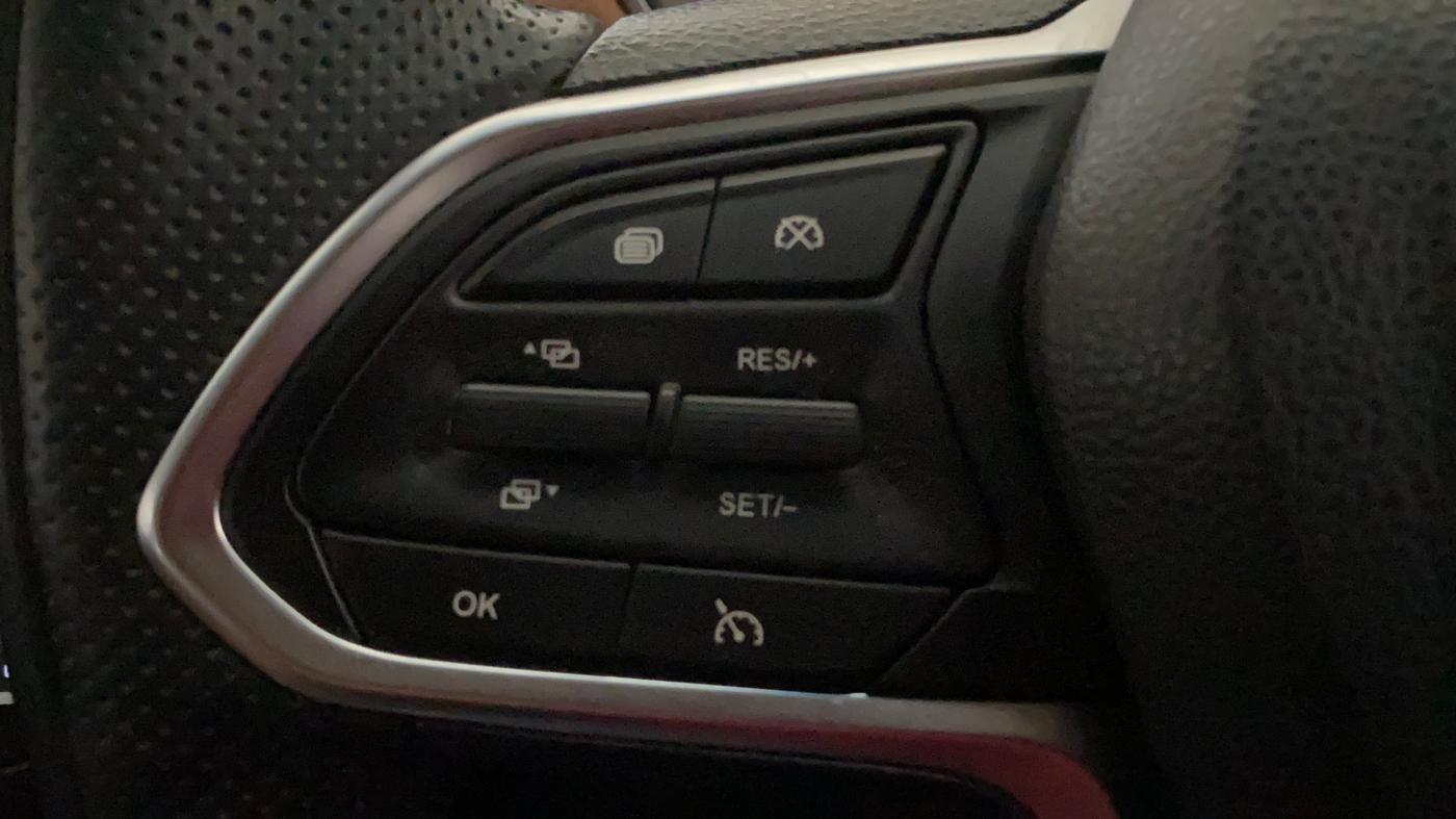 2020 MG HECTOR PLUS SHARP 1.5 PETROL TURBO HYBRID MT 6-STR, Petrol, Manual, 70,261 km, Adaptive Cruise Control