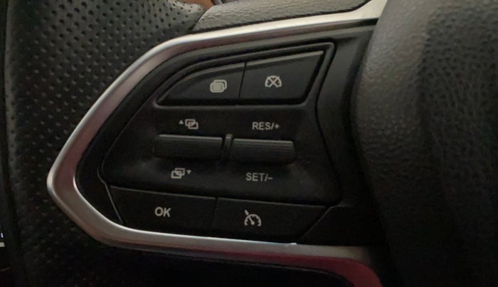 2020 MG HECTOR PLUS SHARP 1.5 PETROL TURBO HYBRID MT 6-STR, Petrol, Manual, 70,261 km, Adaptive Cruise Control