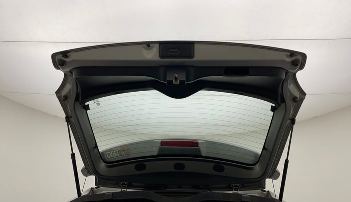 2017 Maruti Baleno DELTA PETROL 1.2, Petrol, Manual, 95,168 km, Boot Door Open